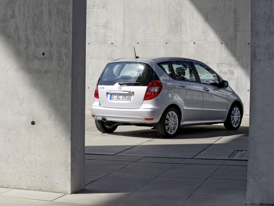  Mercedes-Benz A170 5-Door 2008 года  (фото 22 из 22)